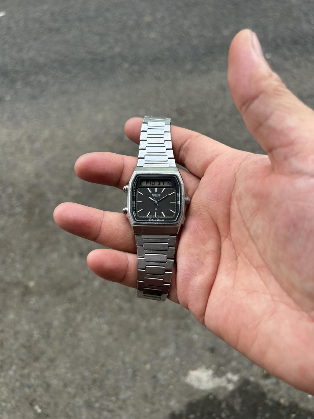 【稼働・電池交換済】SEIKO Silverwave H557-513A セイコー腕時計シルバーウェーブの電池交換 - YouTube