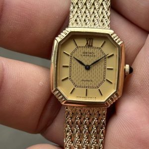 Seiko Lassale lady Quartz watch 2320-5859 Base metal ST. STEEL BACK/ case no.070600 , made in Japan.