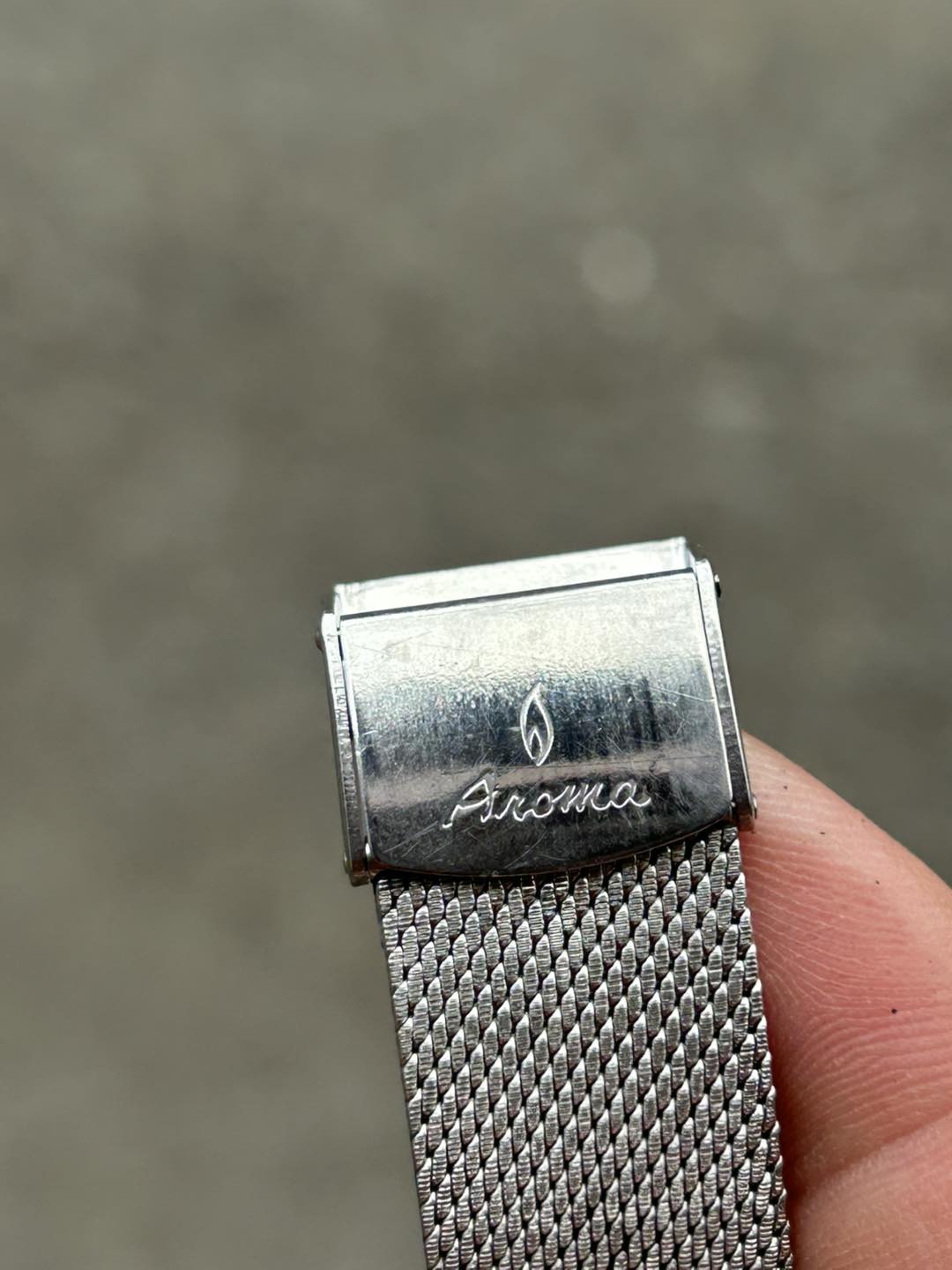 Aroma Catalina manual winding Vintage watch 9060, Swiss made