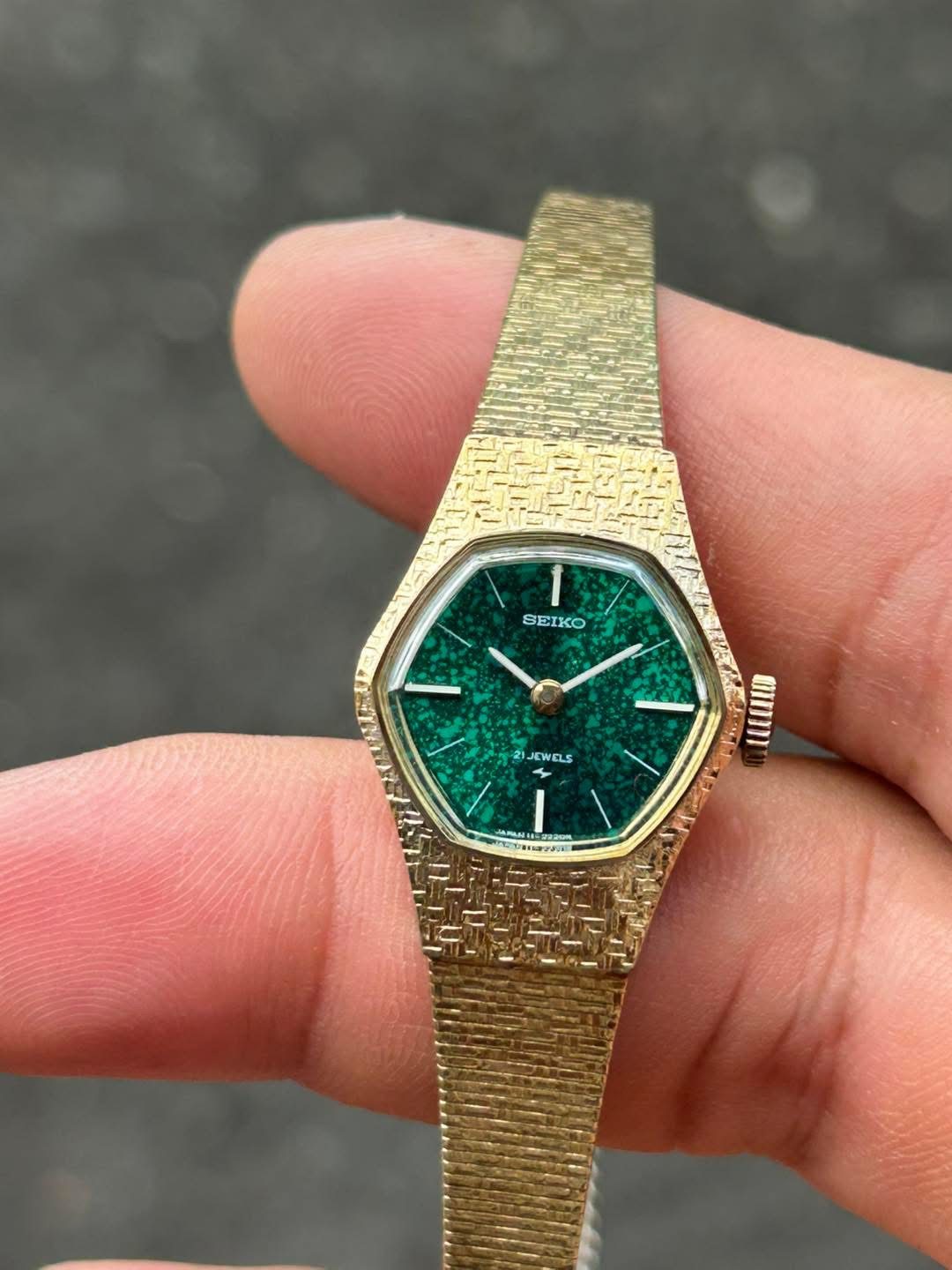 seiko セイコー　vintage デジタル時計　レトロ　希少 Vintage Seiko lady manual winding watch 11-7720/ case no.4D0018