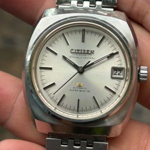 Citizen Chronometer offically certified automatic super beat 10 4-740041 Y/ case no.01020445 , made in Japan.