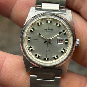 Vintage Seiko Chorus lady manual winding watch 2118-0210/ case no.981294, made in Japan .