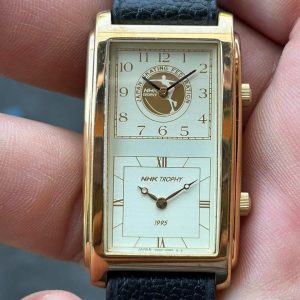 Men's vintage Seiko NHK Trophy Dualtime Wristwatch V400-5960 / case no.500282 , made in Japan.