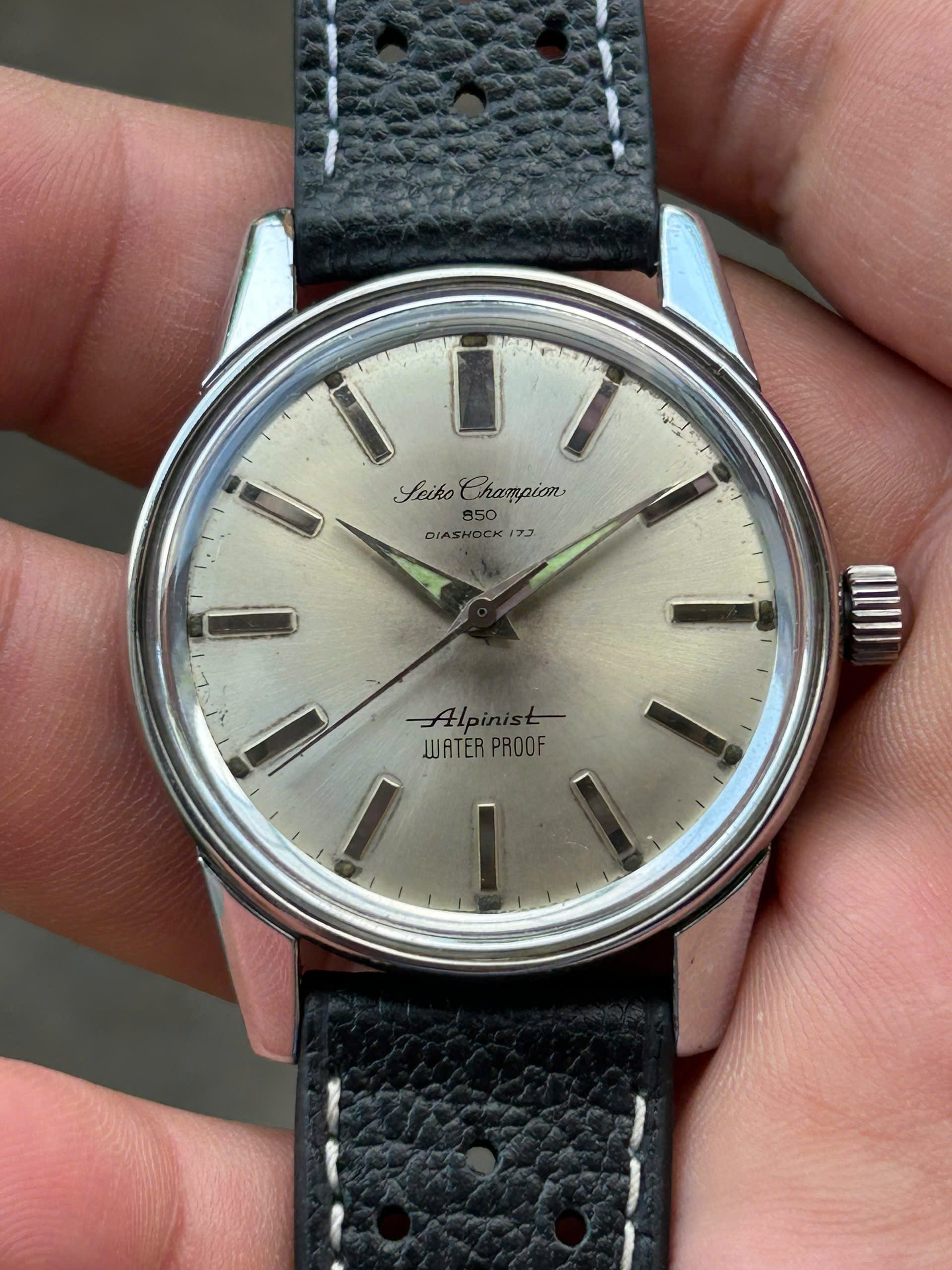 Seiko manual winding Champion 850 Alpinist Diashock 17Jewels 85899