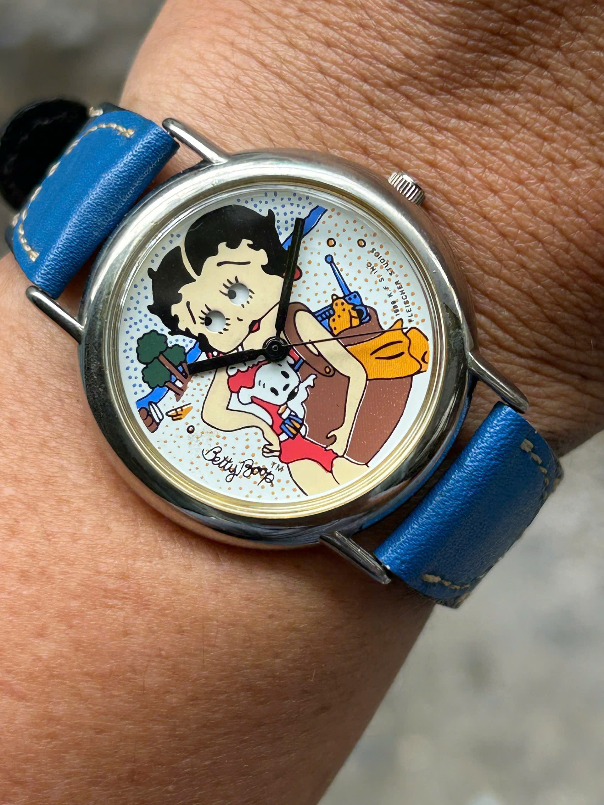 Betty Betty Boop Fossil Quartz Watch, Fleischer Studio . – Long's