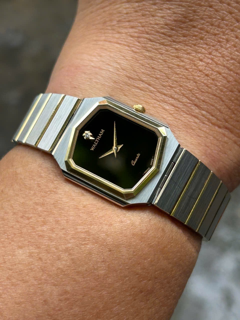 Waltham Lady Quartz Watch 2716013, case no.N730052, Swiss made