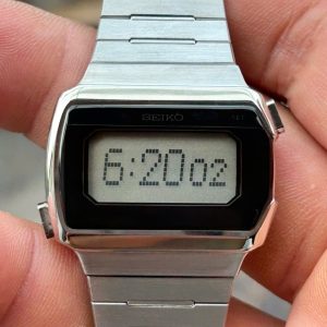 Rare Seiko digital D031-4020 stainless steel Watch / case no.081217, made in Japan.