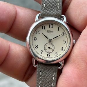 Seiko Lady watch Quartz 1428-0070 PDP ST. STEEL BACK/ case no.390024 , made in Japan.