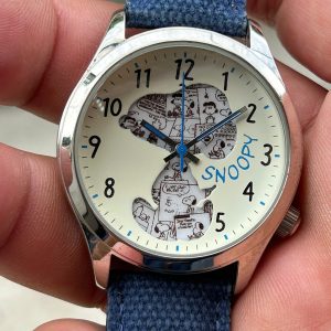 Universal Studios Japan - Snoopy Quartz Watch , assembled in China.