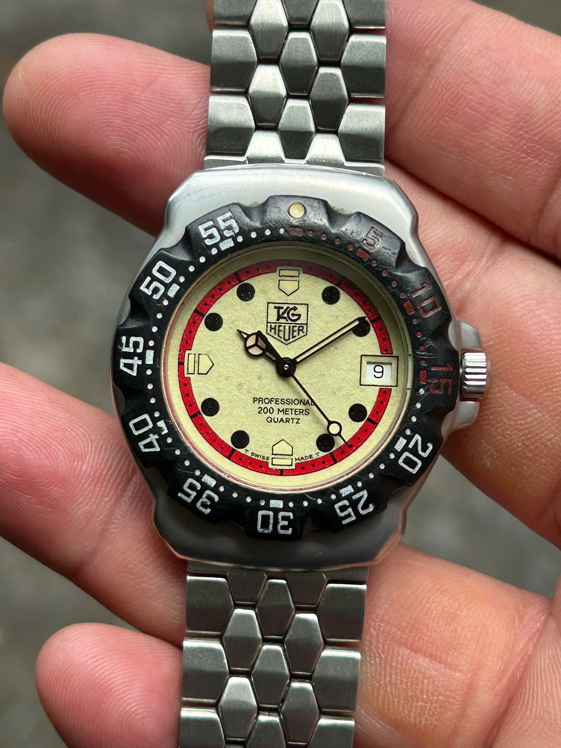 Tag Heuer Professoinal 200 meters quartz watch 370.513 , Swiss