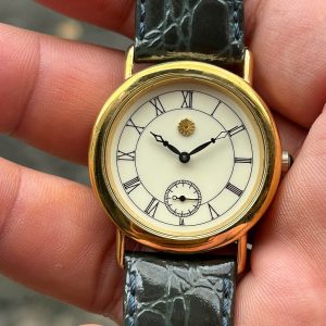 天皇陛下即位御大禮記念- The Emperor's Coronation Anniversary 1989 wristwatch .