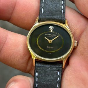 Wittnauer Geneve Ladies Quartz Watch, Swiss made.