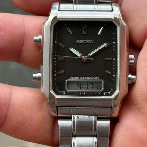 Seiko Digital Quartz V072-5060 Vintage Men’s Watch / case no.540008 , made in Japan.