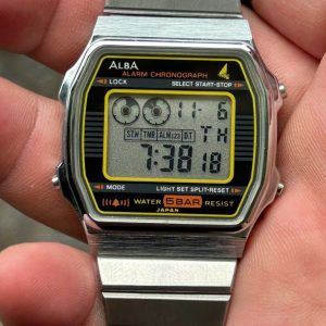 Alba Digital Alarm Chronograp watch W339-4A10/ case no.135639 ,made in Japan.