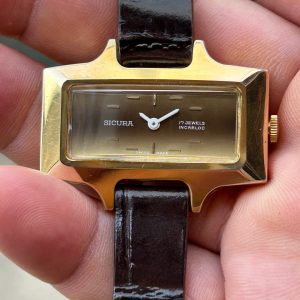 Vintage Sicura incabloc manual winding watch, Swiss made.