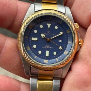 Lord Elgin Commander quartz watch M054, case no.2110565 , made in USA.