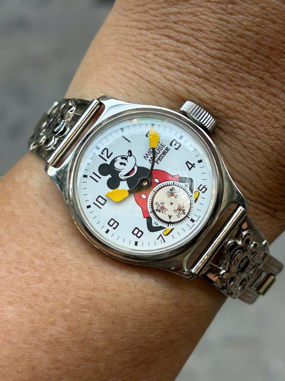 Disney – Mickey Mouse Pedre Quartz Watch , case no.14796. – Long's