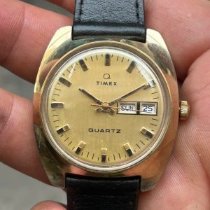 1980's Timex vintage quartz watch 1500A, made in USA.