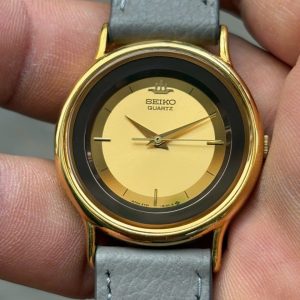 Men’s Seiko 5Y31-6030 Base metal Stainless Steel Back Quartz Watch / case no.7D2292 , made in Japan .