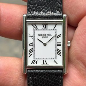 Raymond Weil Geneve Tank quartz watch Watch 5768, case no.K008617 , Swiss made.