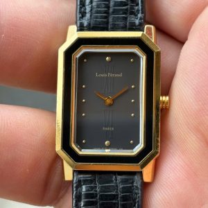 Louis Feraud Paris Quartz watch 4622-E64626 Y , case no.1010950, made in Japan.