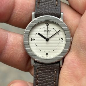 Seiko lady quartz watch 7321-0250, case no.536152, made in Japan.