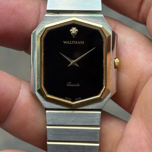 Waltham Quartz Watch 2116013, case no.N830389, Swiss made .