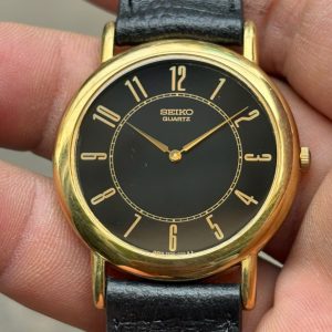 Seiko Quartz watch 2K00-0030 base metal St.Steel back, case no.063676, made in Japan.