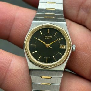 Seiko lady Quartz 2A22-0100, case no.3N3136, made in Japan.