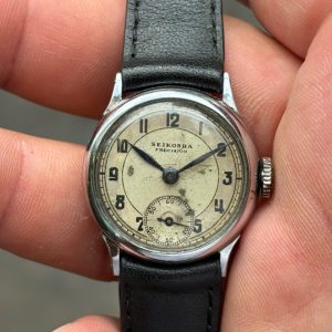 Seikosha Precision manual winding watch 1017, case no.32136 , made in Japan .