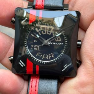 Citizen Independent digital quartz watch U021-002782-03, case no.850140, made in Japan.