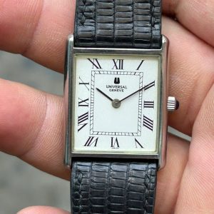 UNIVERSAL GENEVE Tank manual winding Watch 842139, case no.3395027, Swiss made.