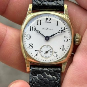 Waltham Vintage manual winding watch.