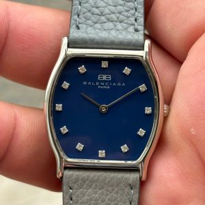 Balenciaga Paris Quartz watch, case no.1265 , Swiss made.