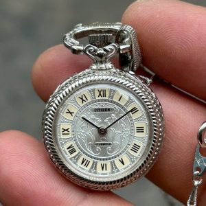 Citizen Necklace Watch Manual Winding 17 Jewels, made in Japan.