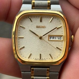 Seiko Quartz Watch Titanium Middle SGP30 Bezel 7N93-5010, case no.800794 , Made in Japan.