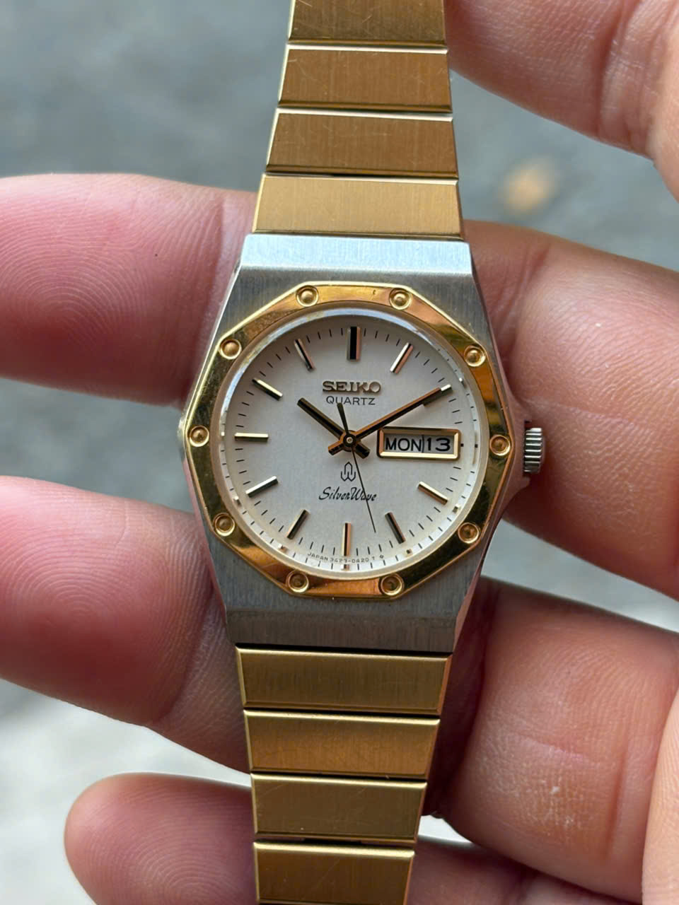 Seiko silverwave lady quartz watch 3423-0190, case no.366647, made