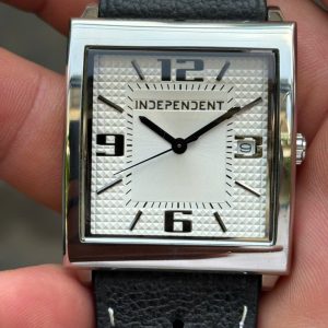 Citizen Independent Quartz G110-003388-02, case no.1N1081750 , made in japan.