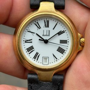 Dunhill Quartz watch P6, case no.18098, Swiss made.