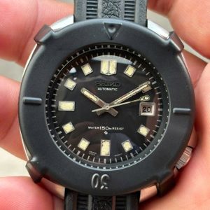 Vintage Seiko Diver 6105-8110 automatic watch, case no.624286, made in Japan.