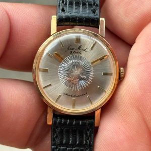 Orient New Mode Etoile 17 Jewels lady manual winding watch, O.G.F STAINLESS BACK T9720, made in Japan .