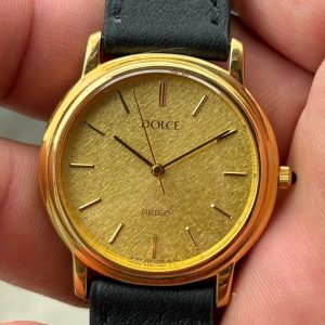 SEIKO Dolce quartz watch 5S21-6011 , case no.420495 , made in Japan .