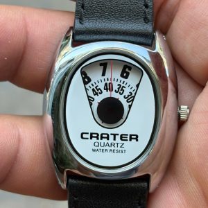 Crater Jumping hour quartz watch , stainless steel back, Japan movement.