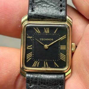 Technos manual winding 17 Jewels Vintage watch 332.6118, Swiss made.