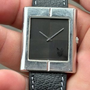 Seiko Playboy Quartz watch 4300-3070, case no.672715, made in Japan.