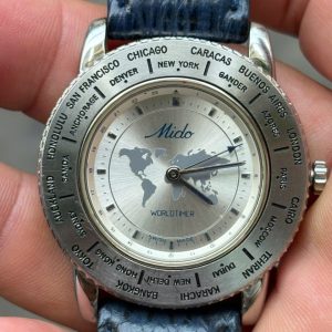 Vintage Mido Worldtimer quartz watch 5200, Swiss made.