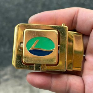 Aloes – Belt buckle quartz watch stainless steel back, made in Japan.