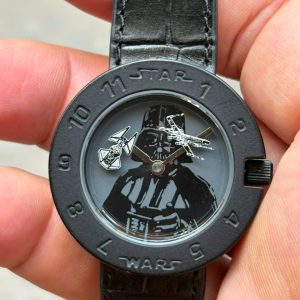 1993’s Star Wars - Darth Vader quartz watch stainless steel watch limited edition 3111/7500, made in Japan.