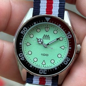 Orient AAA Diver lady Quartz Vintage watch 5FM301-00 CA Stainless Steel, made in Japan.