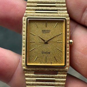 Seiko Dolce Quartz 9531-5040 Base metal St. Steel back Mens Watch Authentic/ case no.540950, made in Japan.
